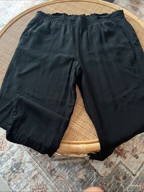 a new day Black Cropped Elastic Waist Pants